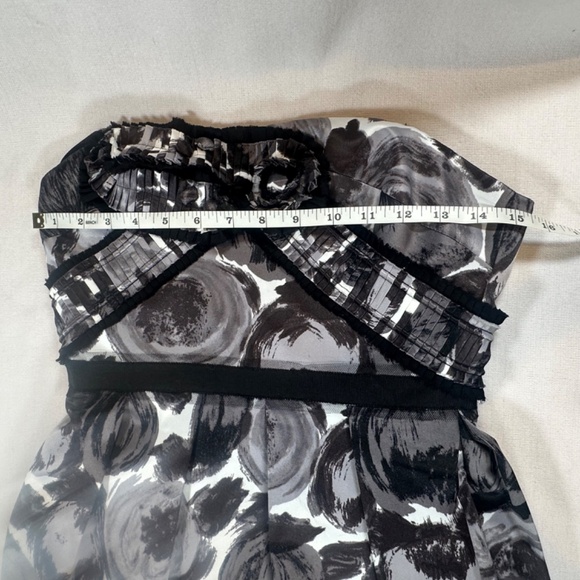BCBGMaxazria Women Dress 4 Black Printed Silk Blend Strapless Mini Dress - Picture 5 of 10